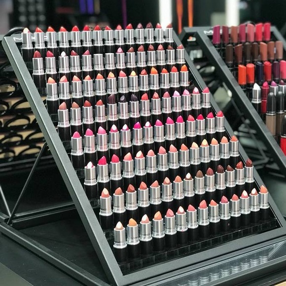 112 MAC Lipstick 💄 Counter Display Unit Official - Picture 10 of 16